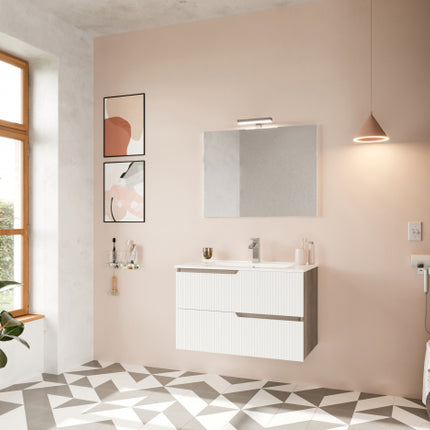Mobile bagno sospeso 80 cm in composizione completo di lavabo in ceramica + specchio con lampada - Colore: Rovere fumo con sportelli bianchi in stile cannettato